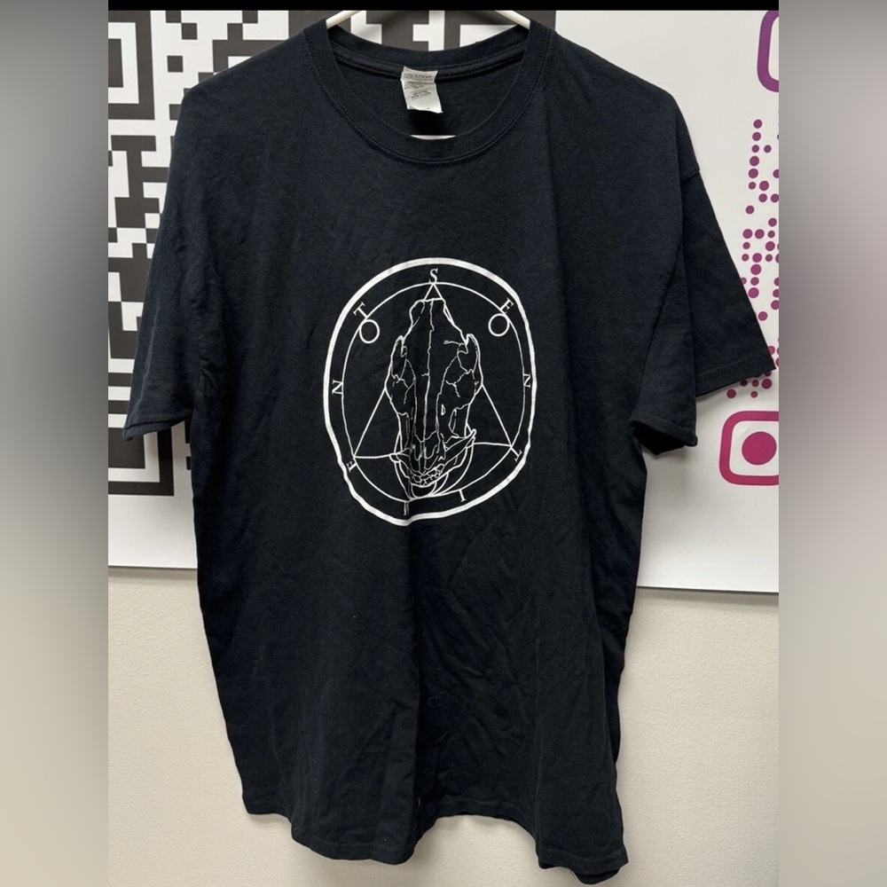 Sentiments - Skull Logo Large Shirt On Gildan Punk Emo Alternative Connecticut